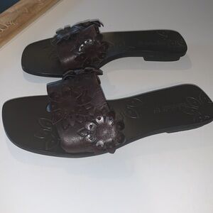 Womens Timberland leather slides
